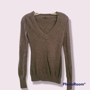Express V-neck Sweater olive green sz S